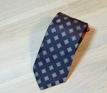 Ladda upp bild till gallerivisning, Altea-Blue-Navy-silk-tie
