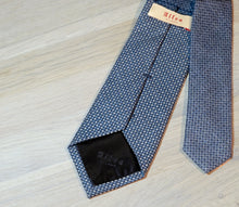 Load image into Gallery viewer, Altea-Blue-white-dotted-wool-tie
