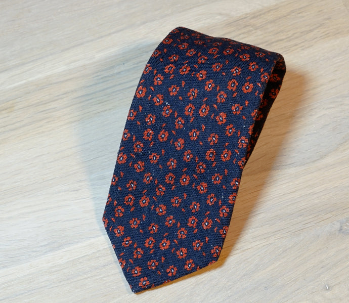 Altea-Navy-red-floral-silk-wool-tie