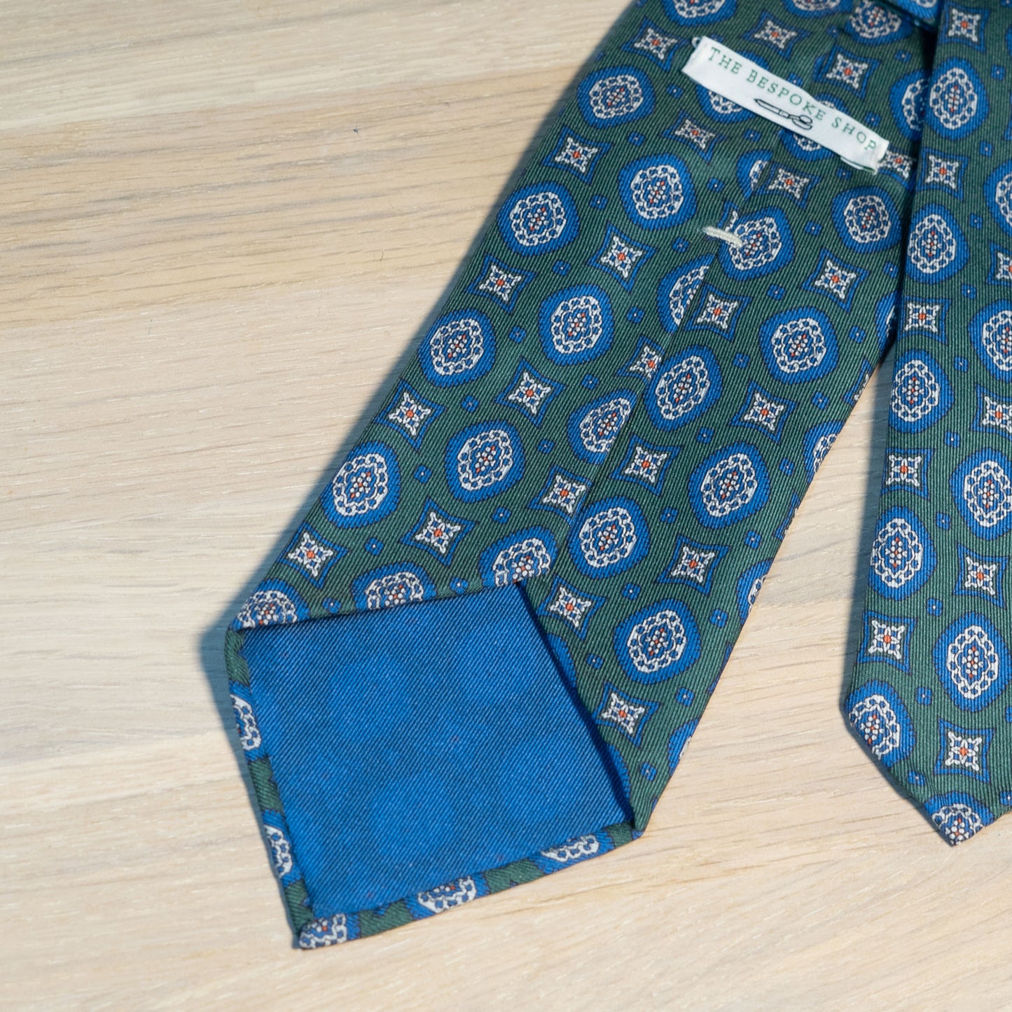 Green/Navy Medallion Madder Silk Tie Untipped